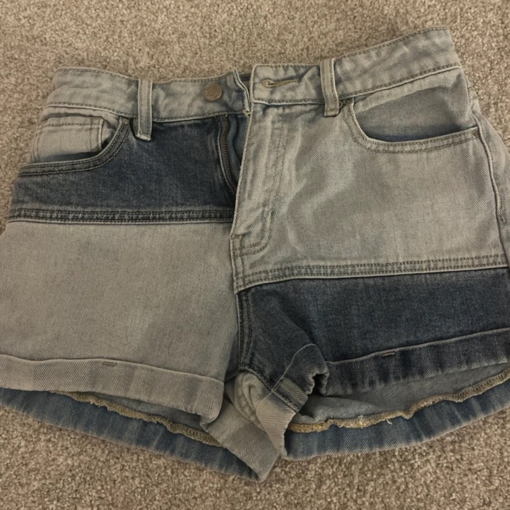 Pacsun mom short
